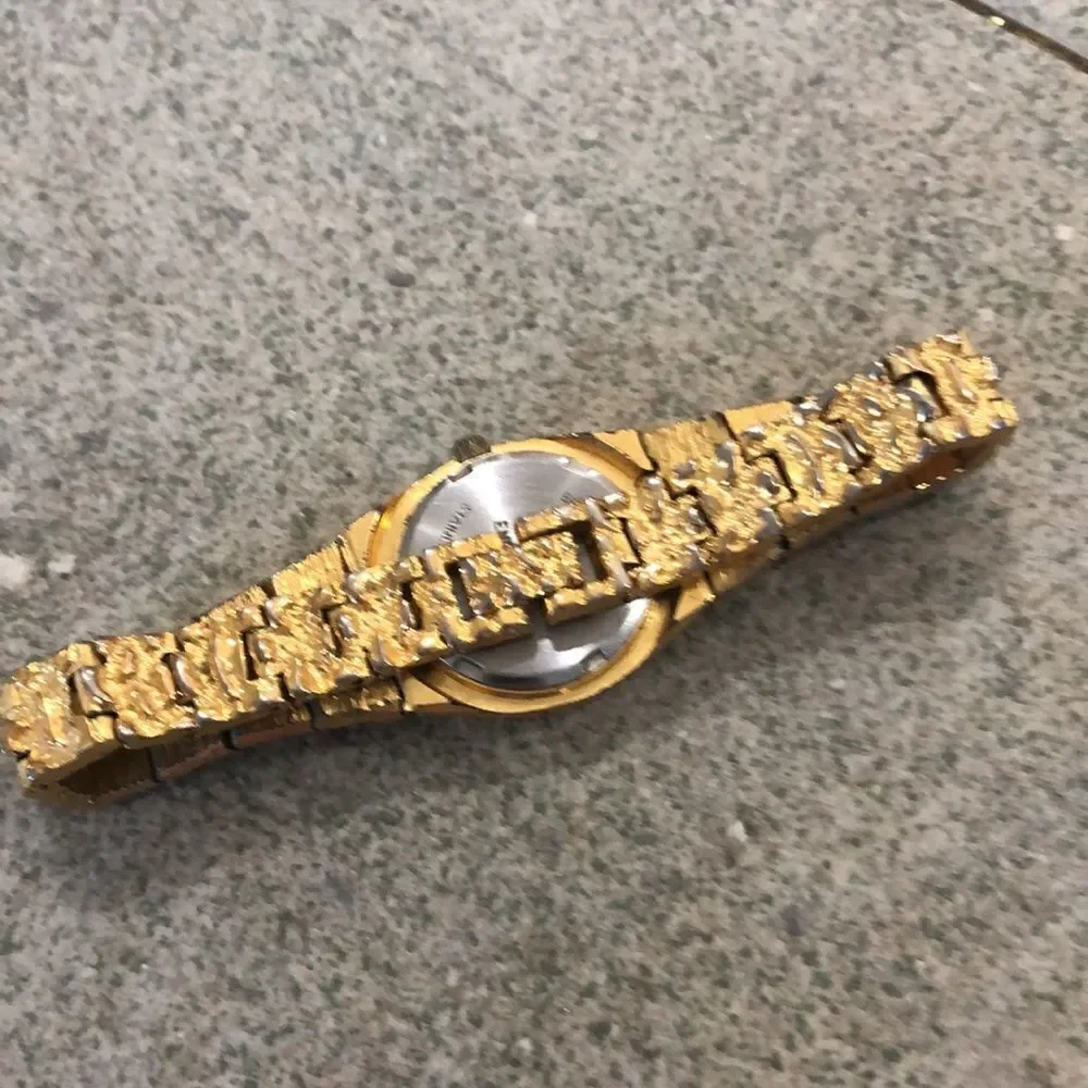 Vintage Elgin Gold nugget ladies watch.